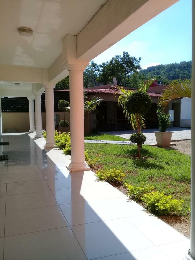 View Inn Exclusive Lodge Mbombela Exteriör bild